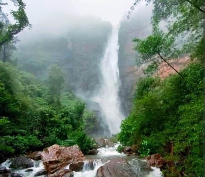 muthyala dhara waterfalls