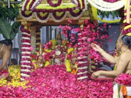 pushpa yagam