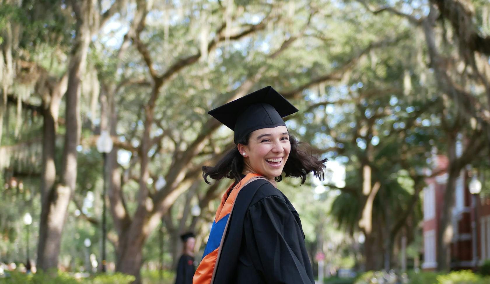 అమెరికా స్టూడెంట్ వీసా (F-1): అర్హతలు, ప్రక్రియ, ఉద్యోగం, ఖర్చులు – పూర్తి గైడెన్స్